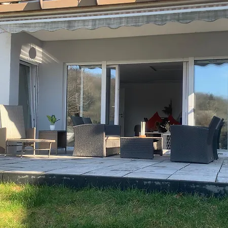 Ferien- & Wellneswohnung Mit Privater Sauna Und Whirlpool Appartamento *