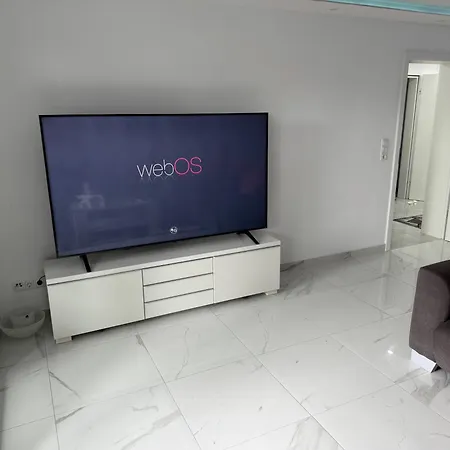 Ferien- & Wellneswohnung Mit Privater Sauna Und Whirlpool Apartamento *