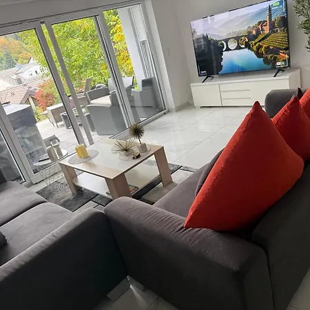 Ferien- & Wellneswohnung Mit Privater Sauna Und Whirlpool *